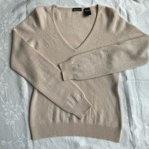 Cashmere Sweater Womens Medium FLAW Repair Repurpose Cutter Craft READ